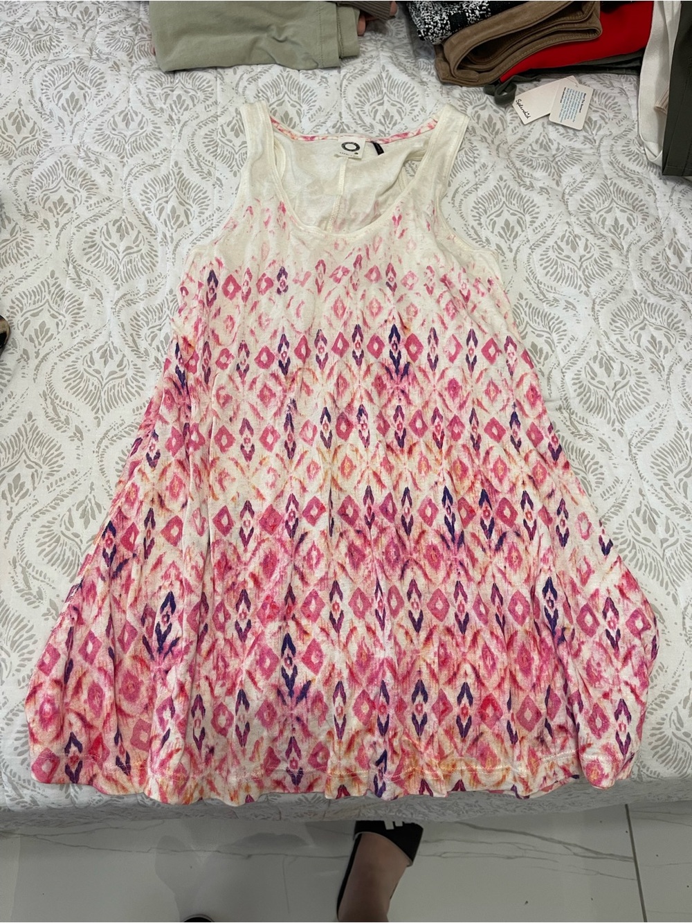 Sleeveless Pink Ombre Diamond Print Tank Top